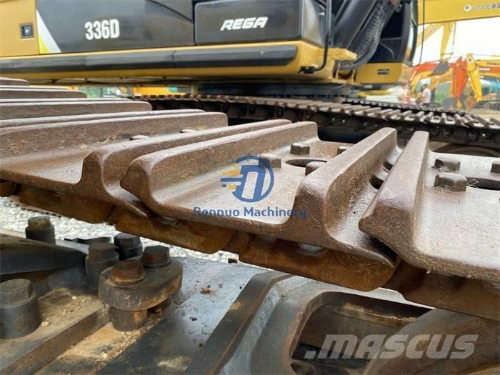 Komatsu PC450-8 대형 굴삭기 29톤 이상