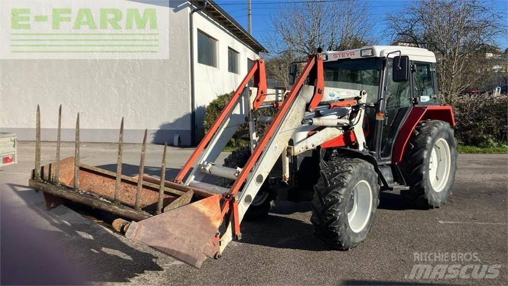 Steyr 958 트랙터