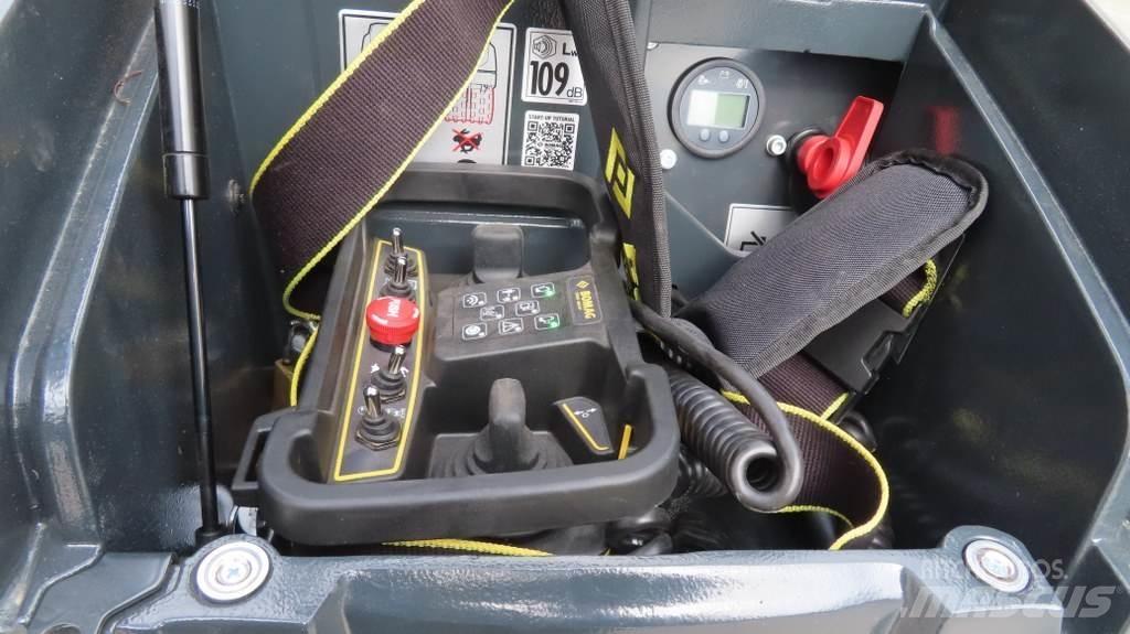 Bomag BMP 8500 기타 롤러