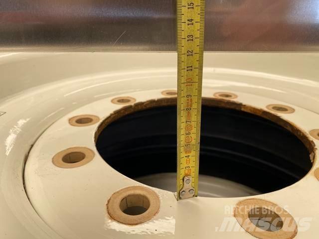Liebherr Michelin A/T 크레인