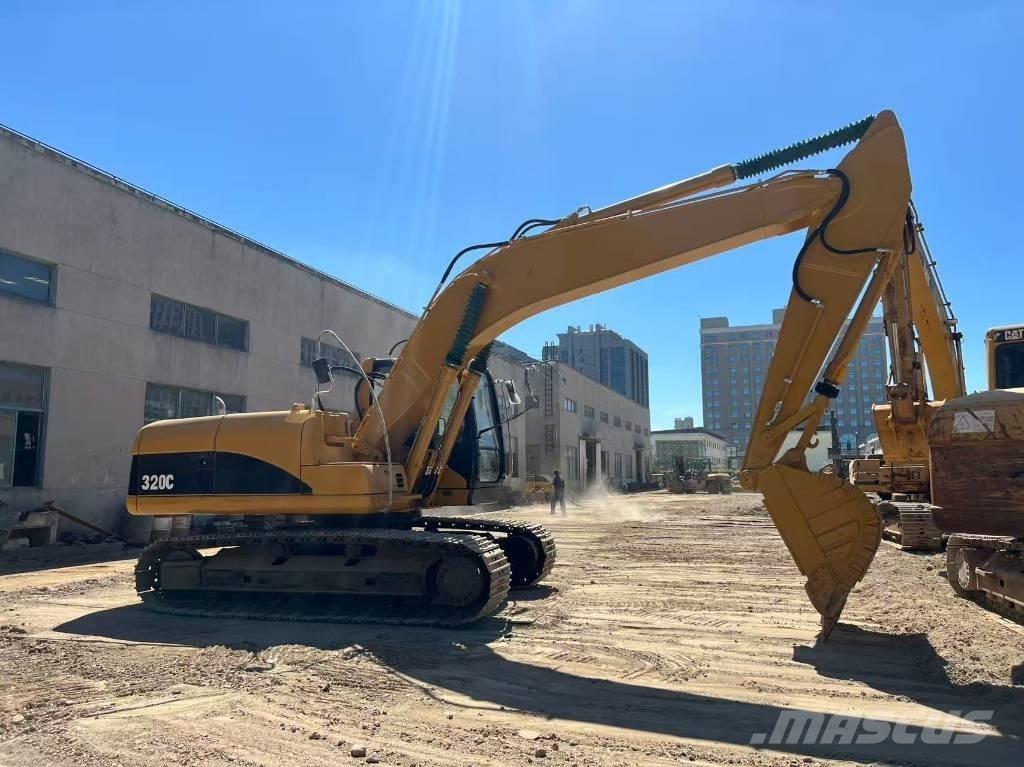 CAT 320 C 대형 굴삭기 29톤 이상