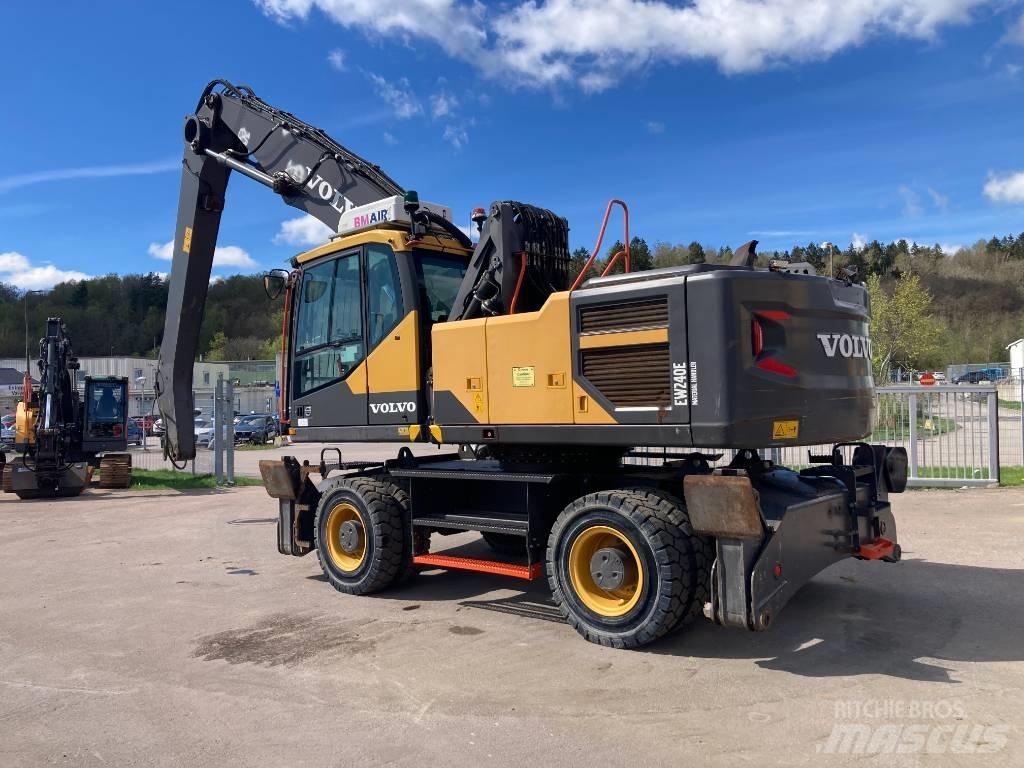 Volvo EW 240 E MH 폐기물/산업 처리기