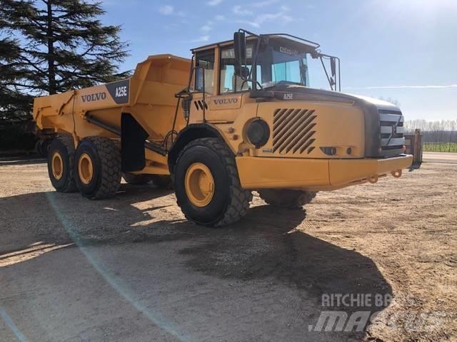 Volvo A 25 E 연결식 홀러
