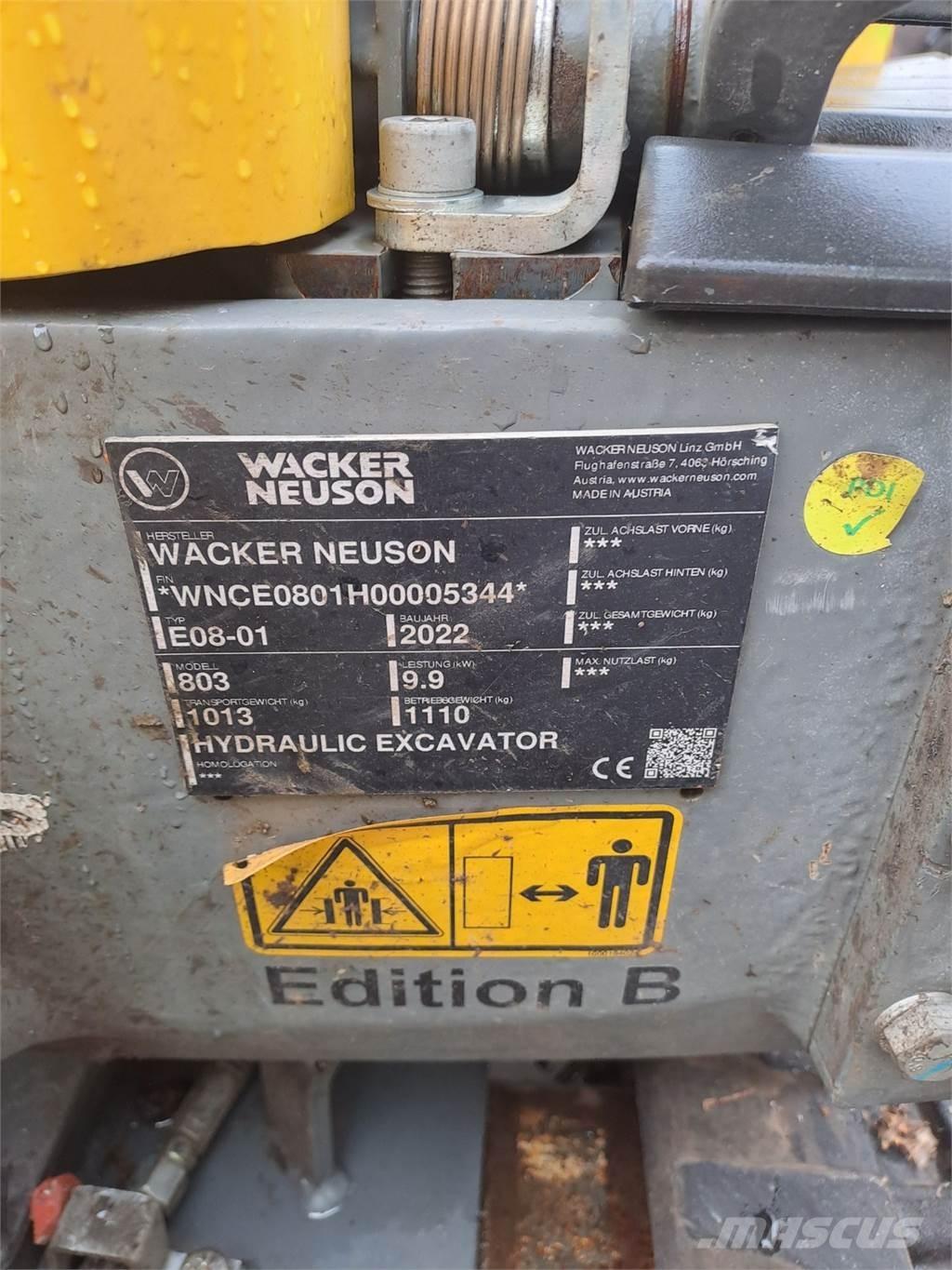 Wacker Neuson 803 대형 굴삭기 29톤 이상