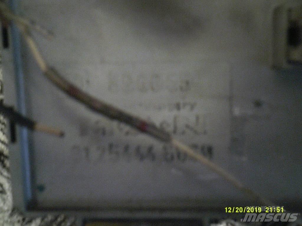 MAN TGS 81254446060 캐빈 및 인테리어