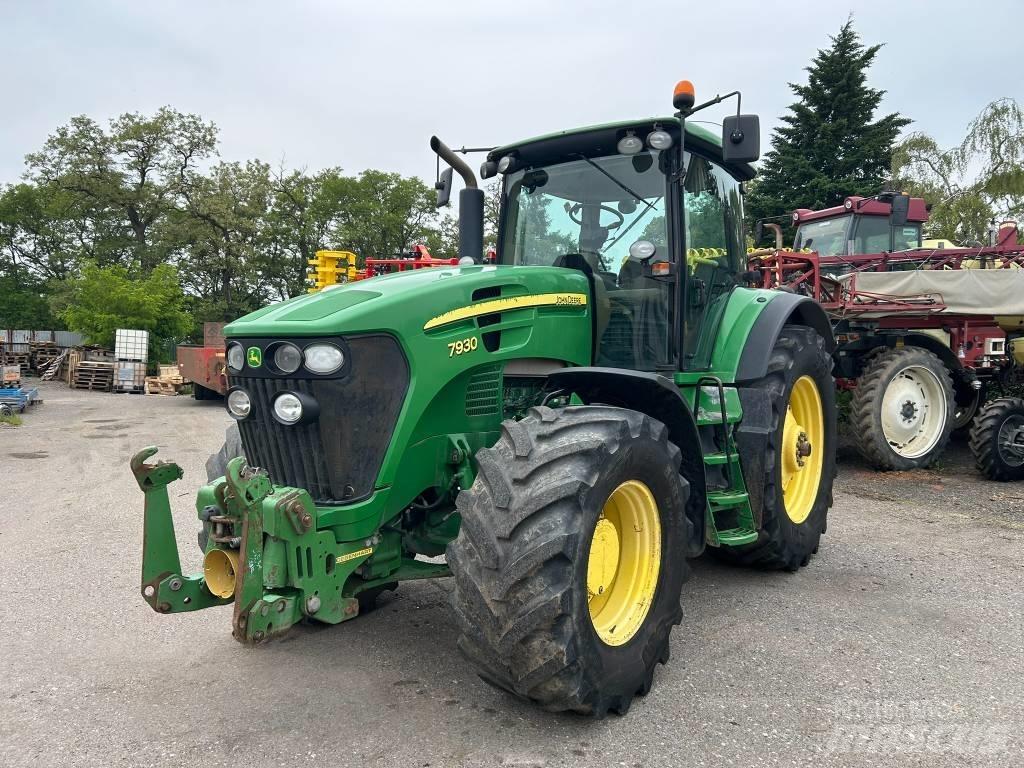 John Deere 7930 트랙터