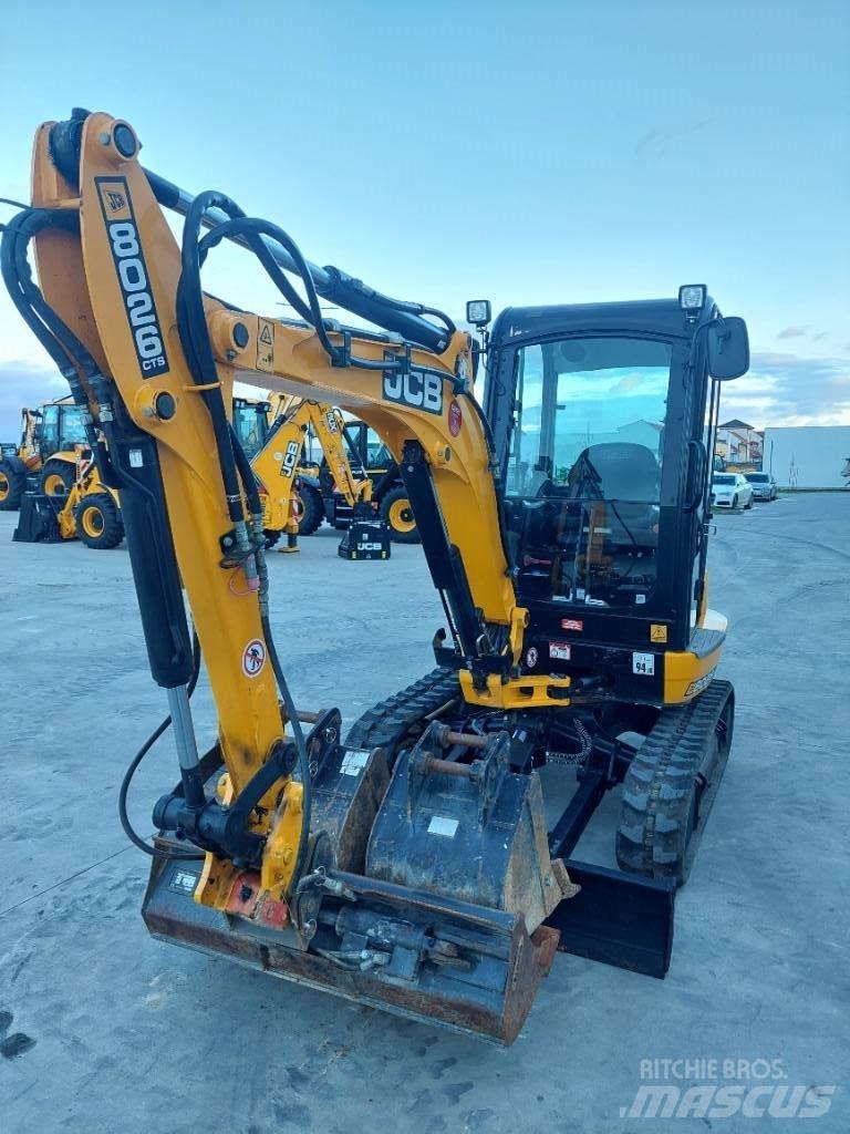JCB 8026 CTS 소형 굴삭기 7톤 미만