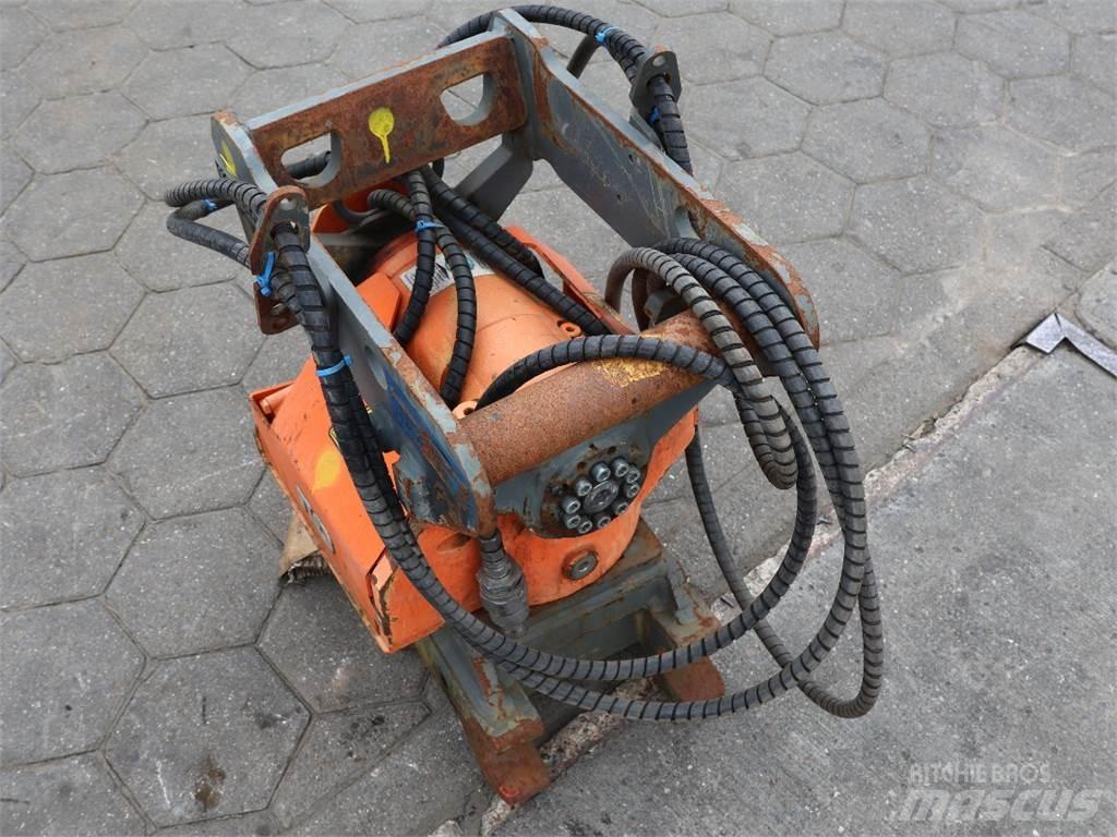  TILT ROTATOR TR07 퀵 커넥터