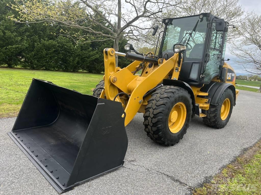 CAT 908M  휠로우더