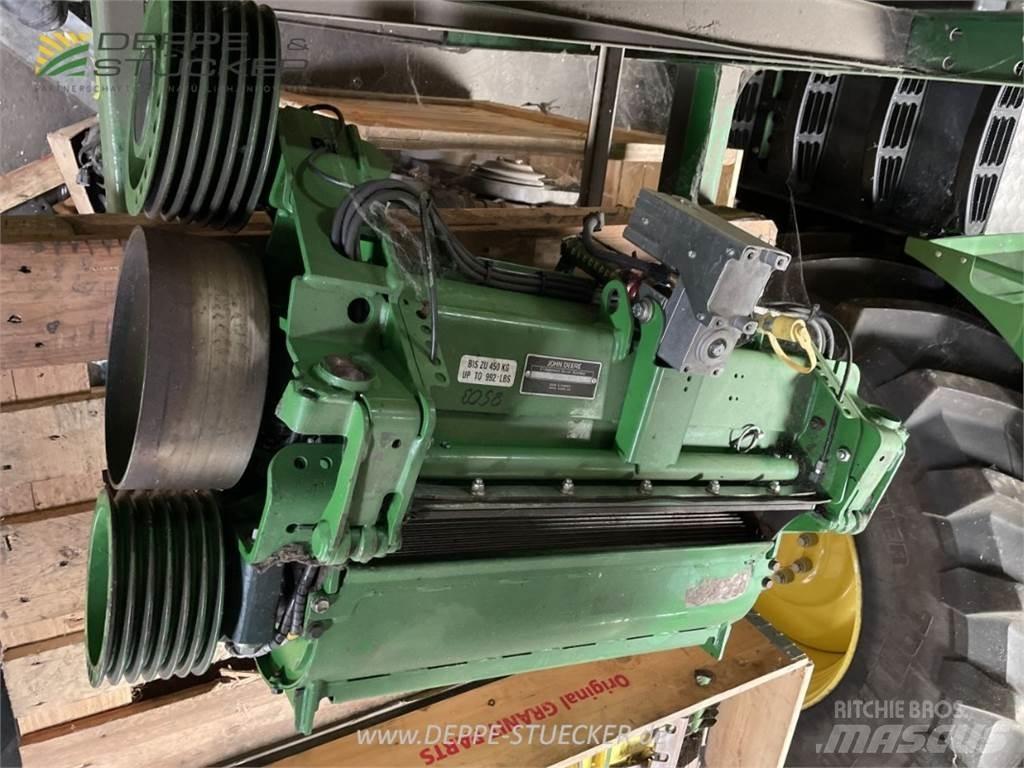 John Deere 8500i 목초 수확기