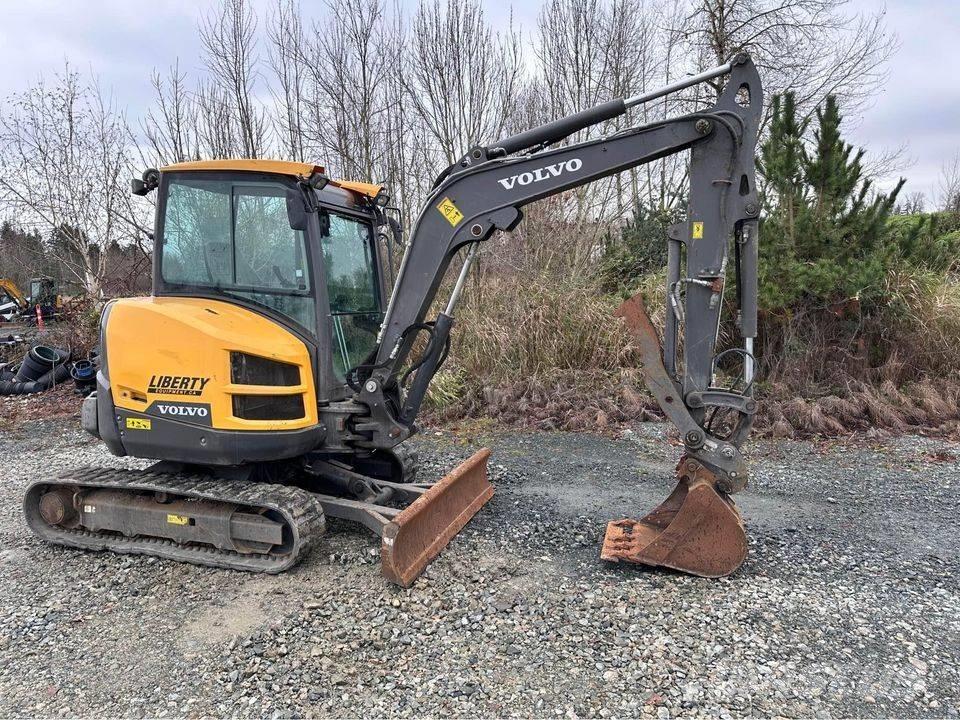 Volvo ECR 40 D 소형 굴삭기 7톤 미만
