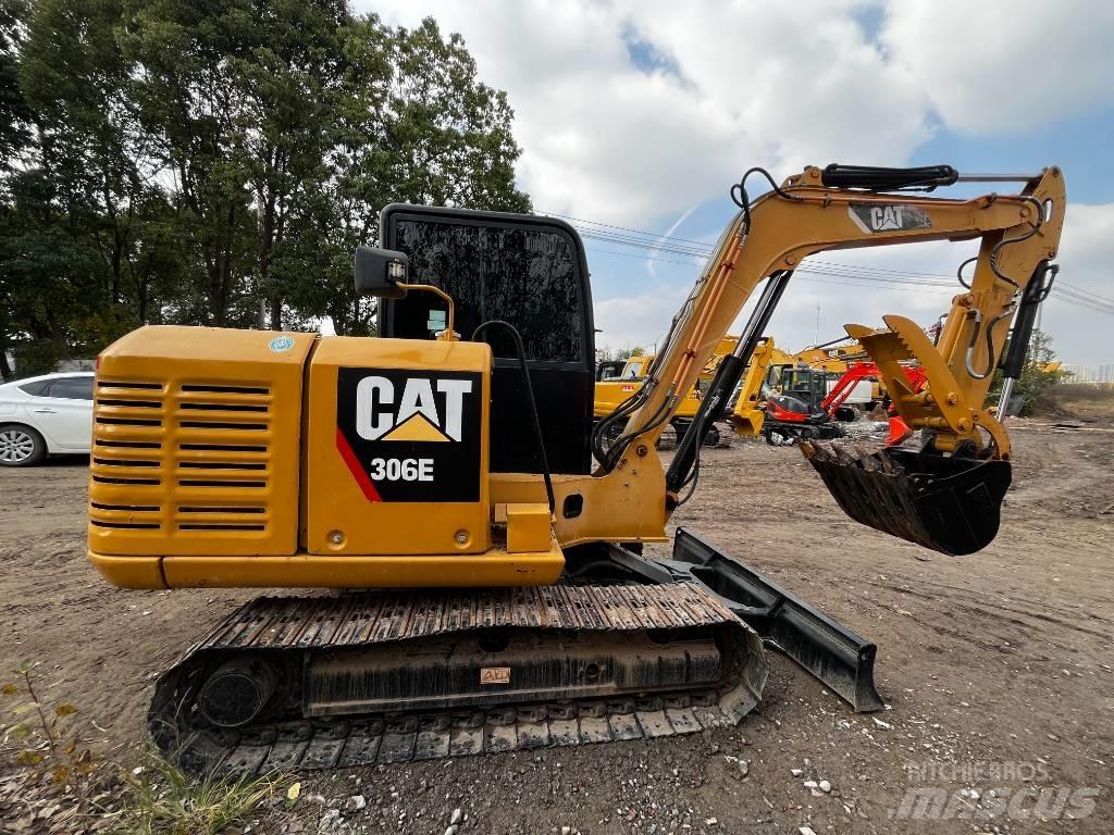 CAT 306 E 대형 굴삭기 29톤 이상