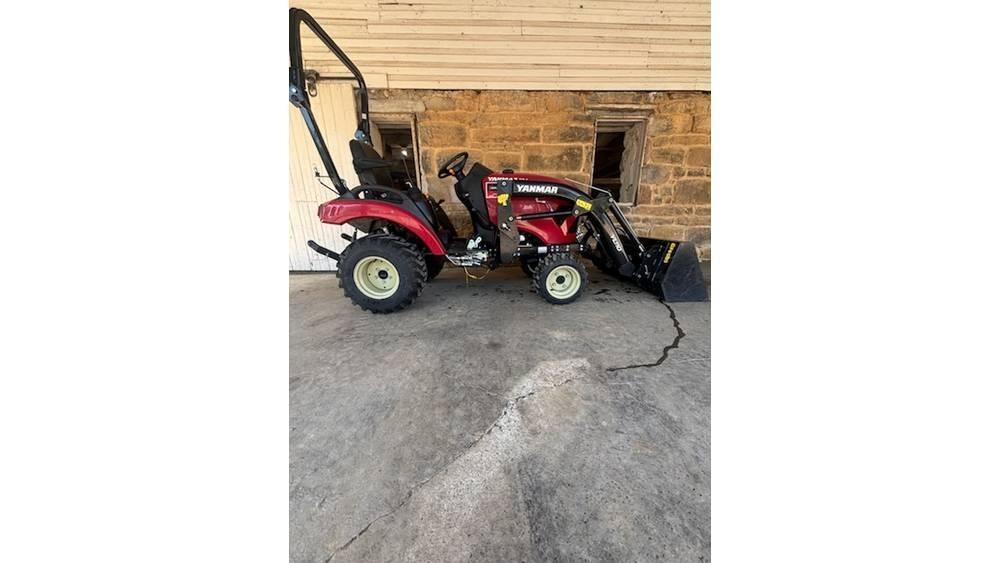 Yanmar SA223 트랙터