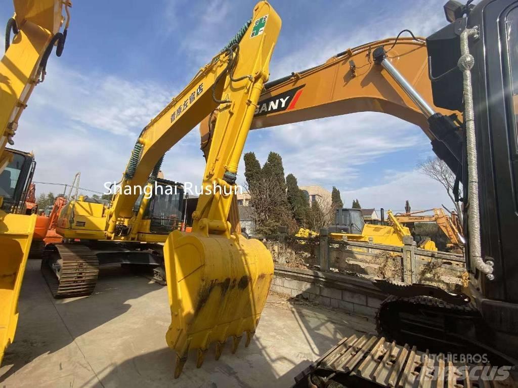 Hitachi ZX 70 소형 굴삭기 7톤 미만