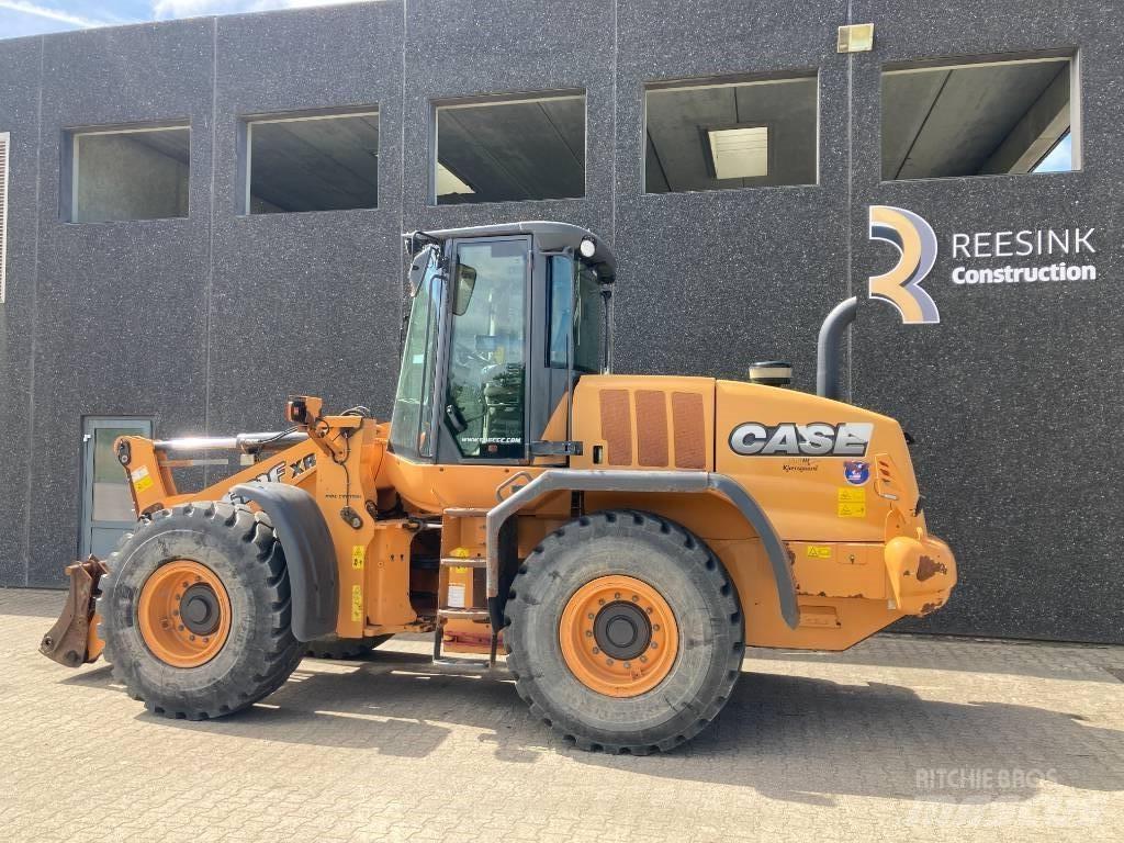 CASE 621 F XR  휠로우더