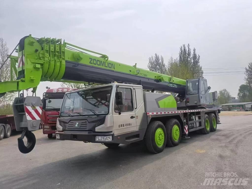 Zoomline ztc700v A/T 크레인
