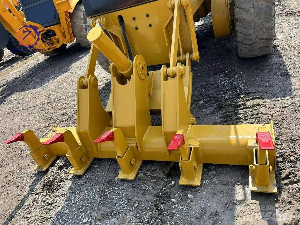 CAT 140 H 그레이더