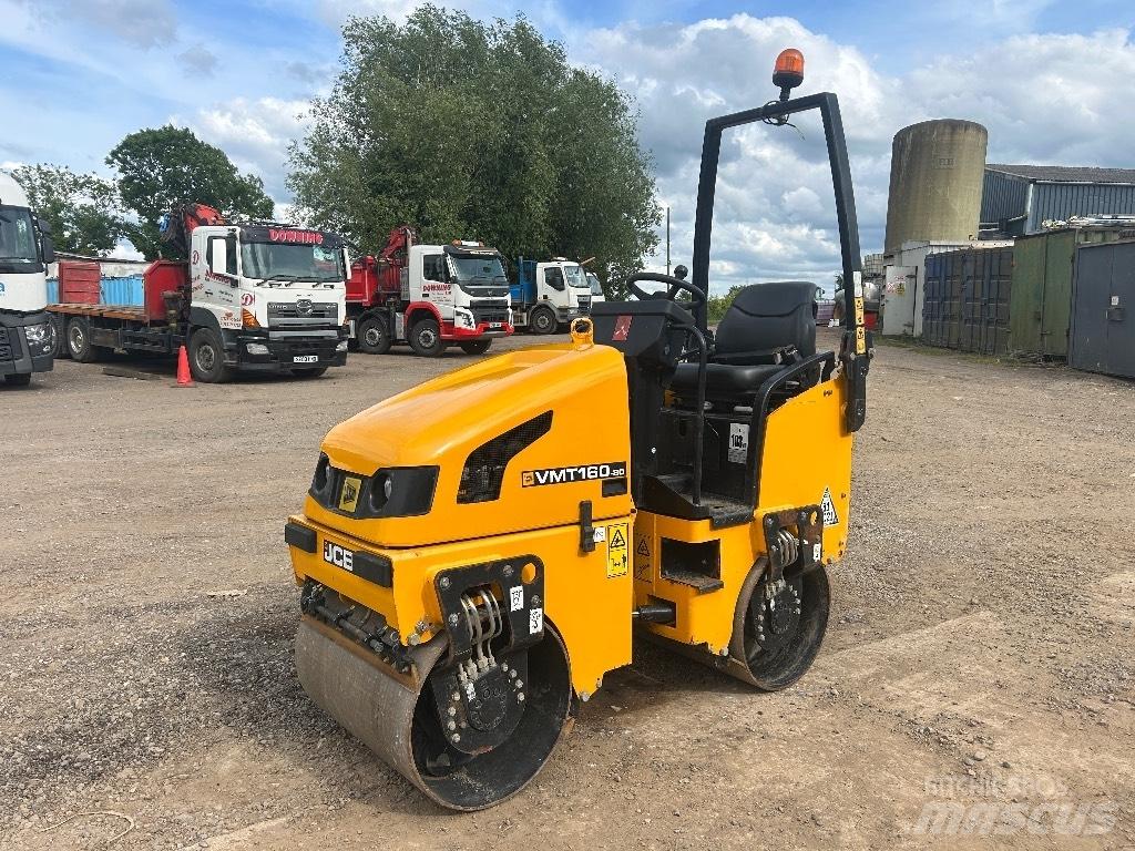 JCB VMT160-80 트윈 드럼 롤러