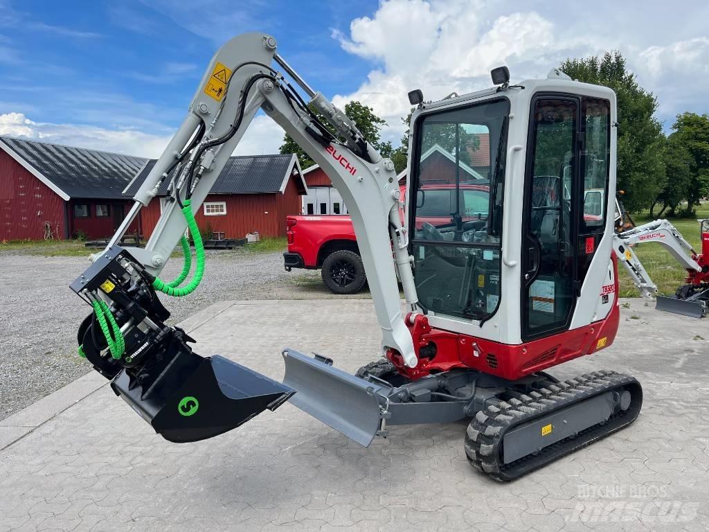 Takeuchi TB320 소형 굴삭기 7톤 미만
