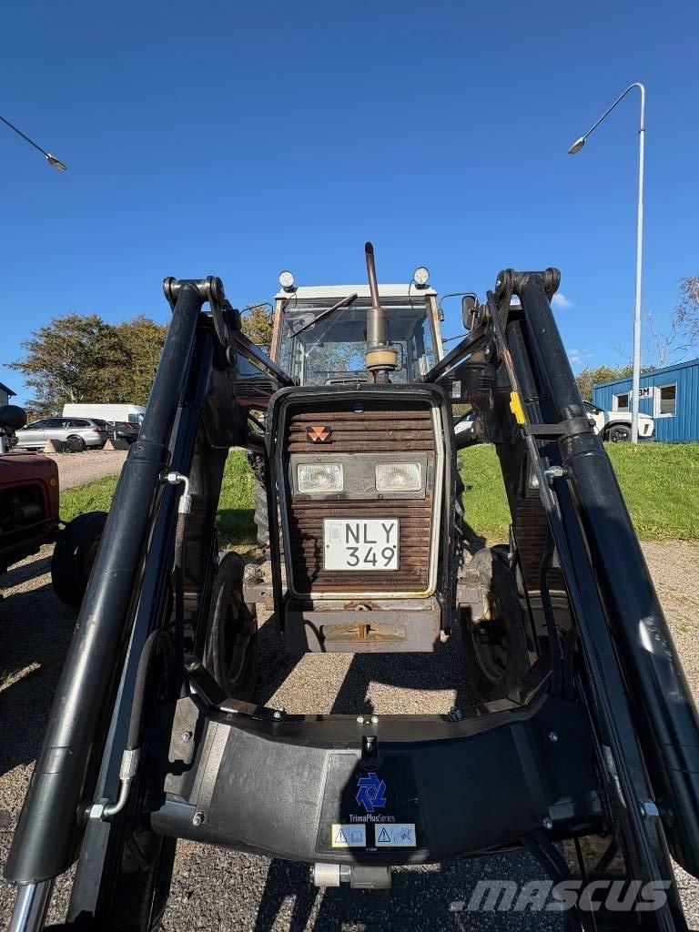 Massey Ferguson 375 트랙터