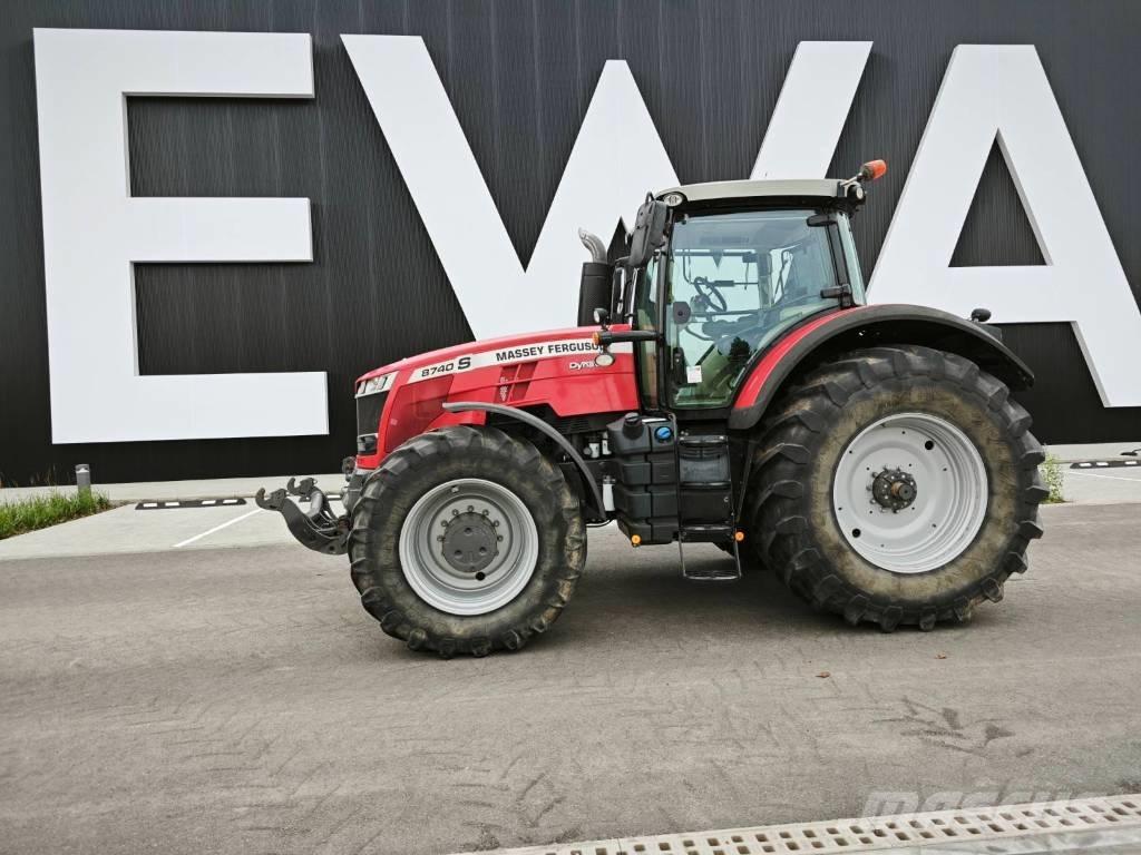 Massey Ferguson 8740 트랙터