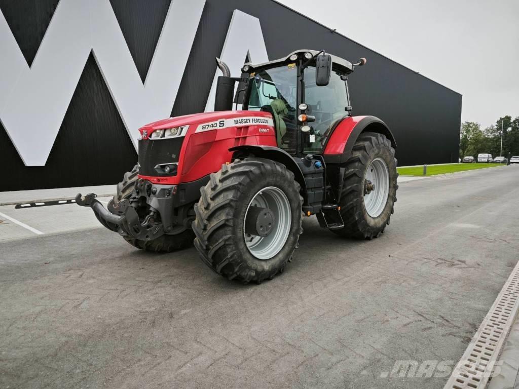 Massey Ferguson 8740 트랙터