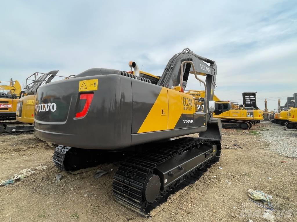Volvo EC 240 대형 굴삭기 29톤 이상