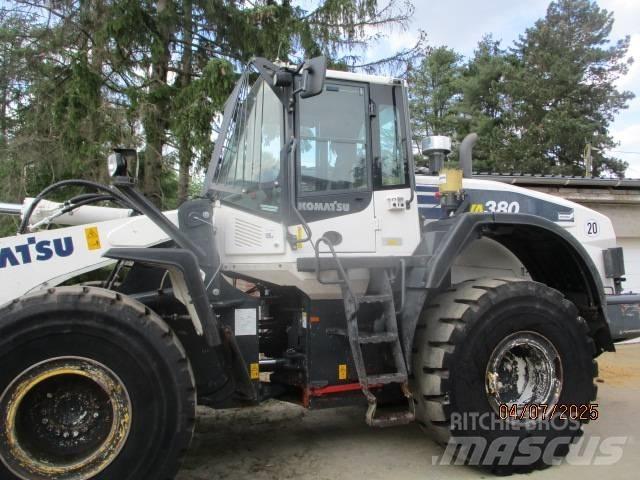 Komatsu WA 380  휠로우더