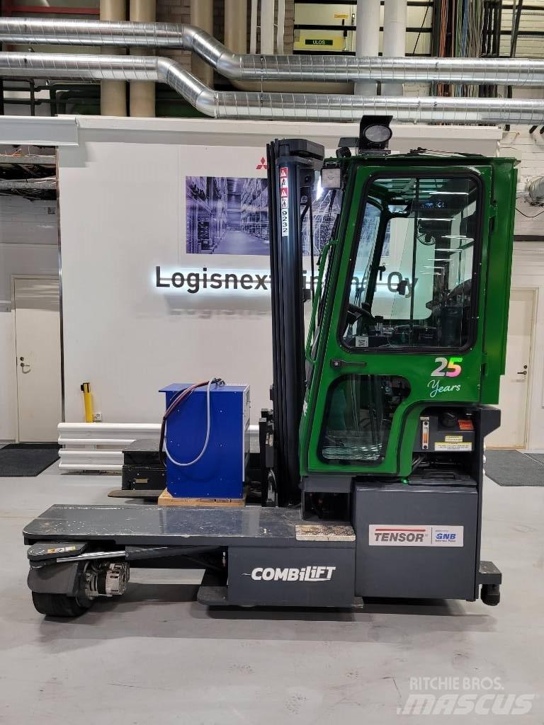 Combilift C4000ET 4방향 리치트럭