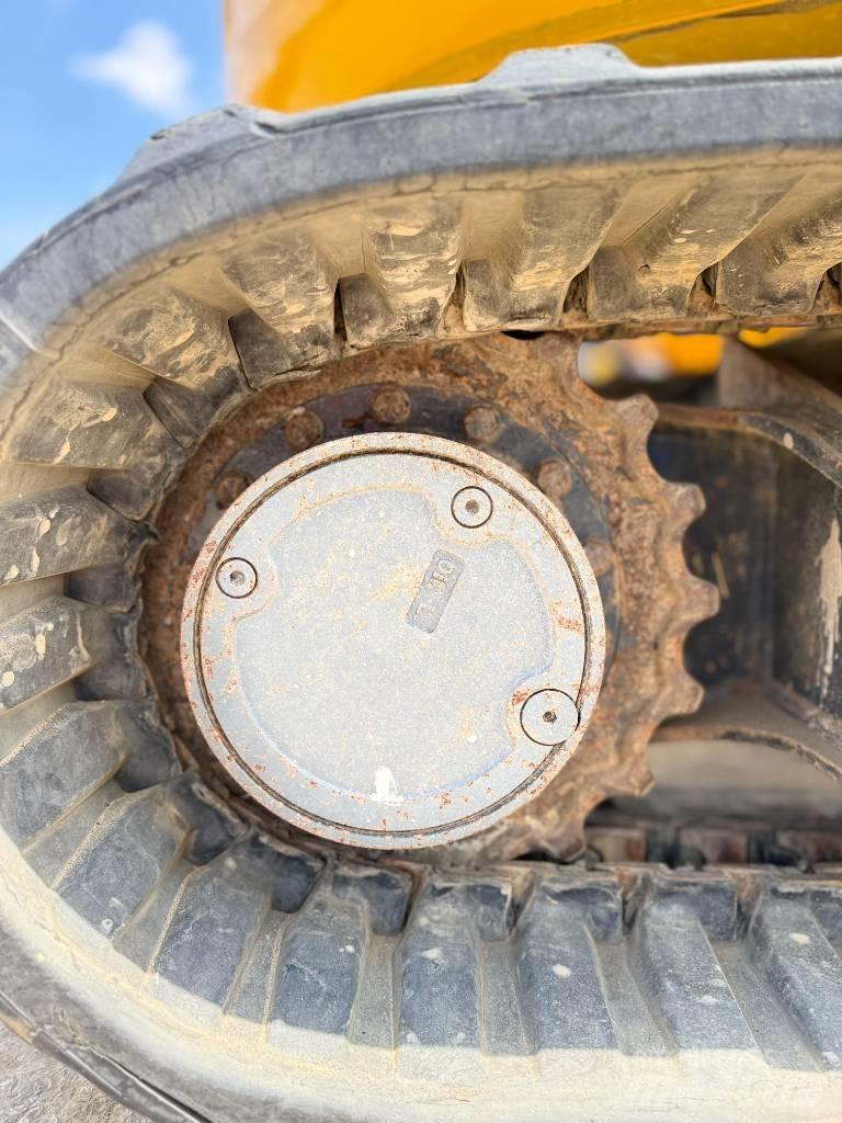 Komatsu PC 80 MR-5 중형굴삭기 7톤-28톤