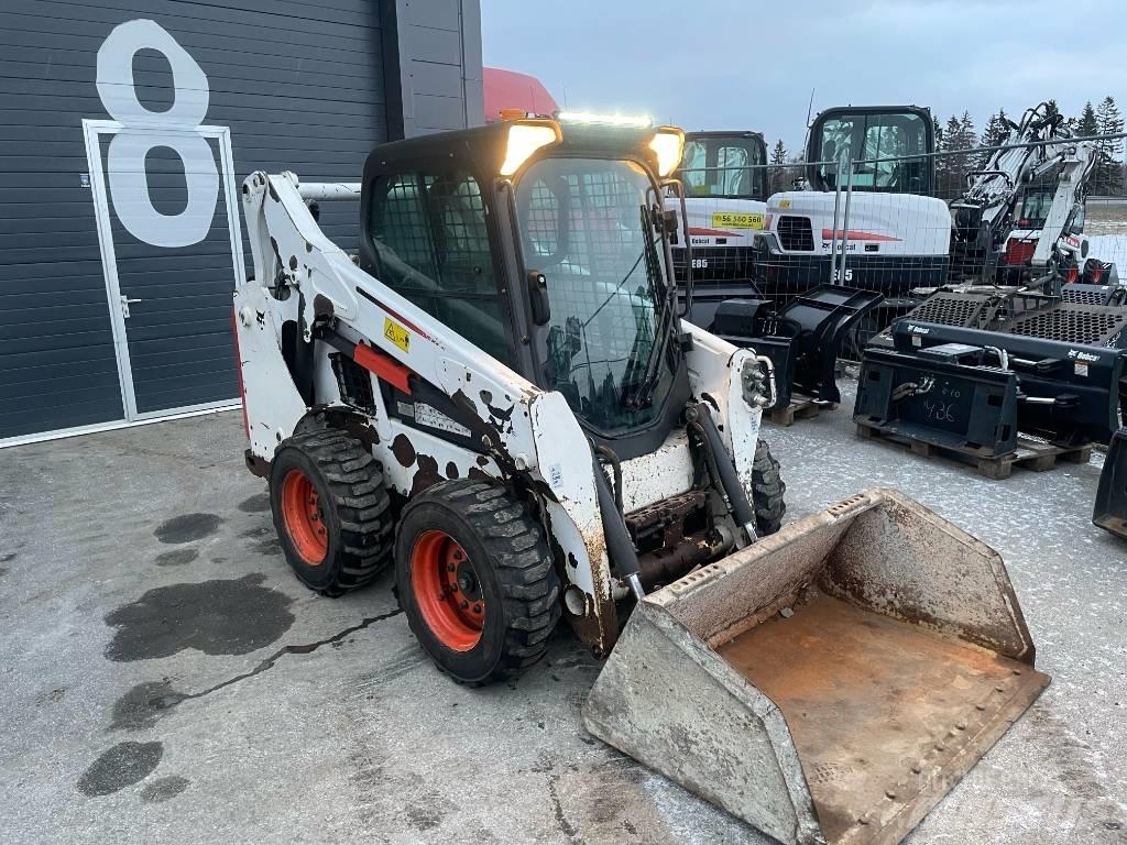 Bobcat S 530  스키드로더