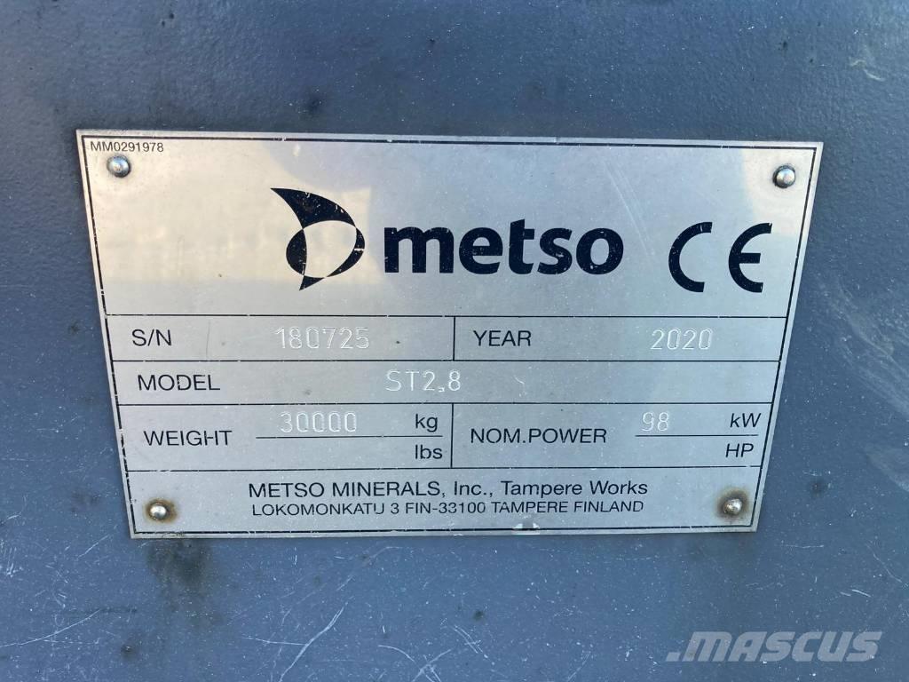 Metso ST 2.8 이동식 선별기