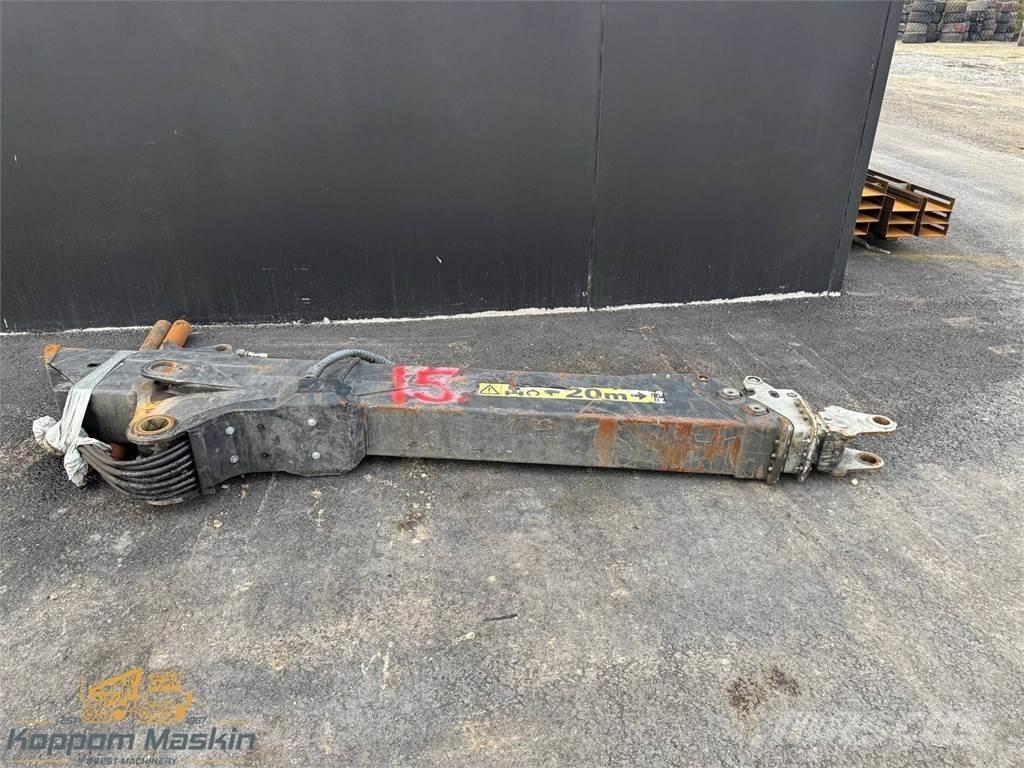 Komatsu 165F 포워더 크레인