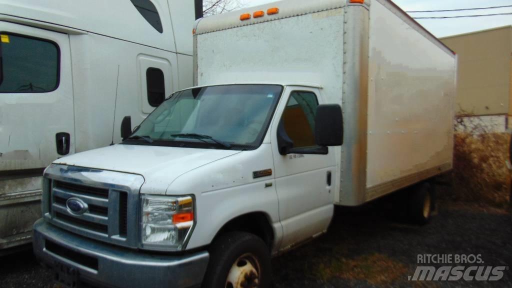 Ford E 450 시립/다목적 차량
