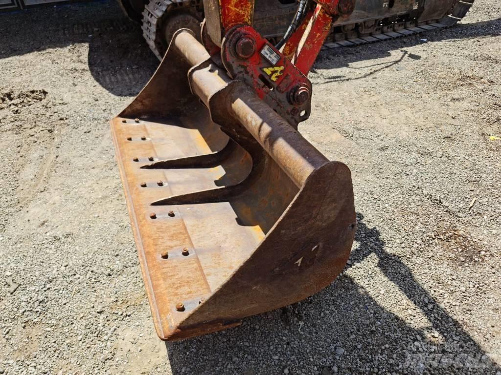 Komatsu PC 138-8 대형 굴삭기 29톤 이상