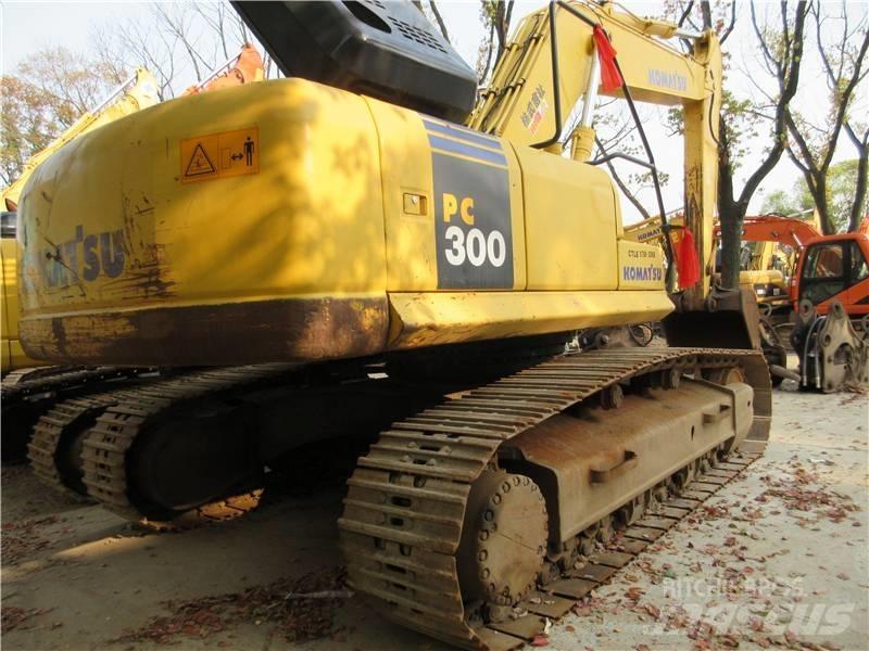 Komatsu PC 300-7 대형 굴삭기 29톤 이상