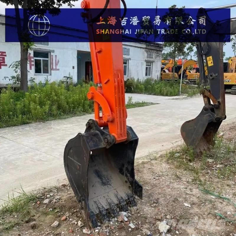 Doosan DH 60-7 소형 굴삭기 7톤 미만