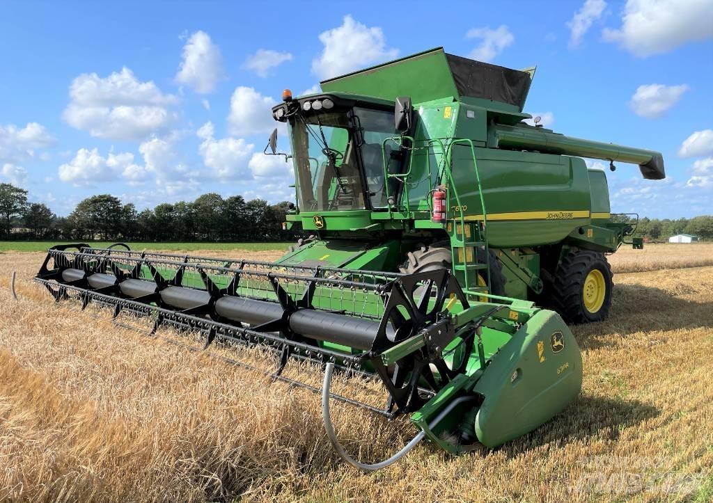 John Deere T670 콤바인 수확기