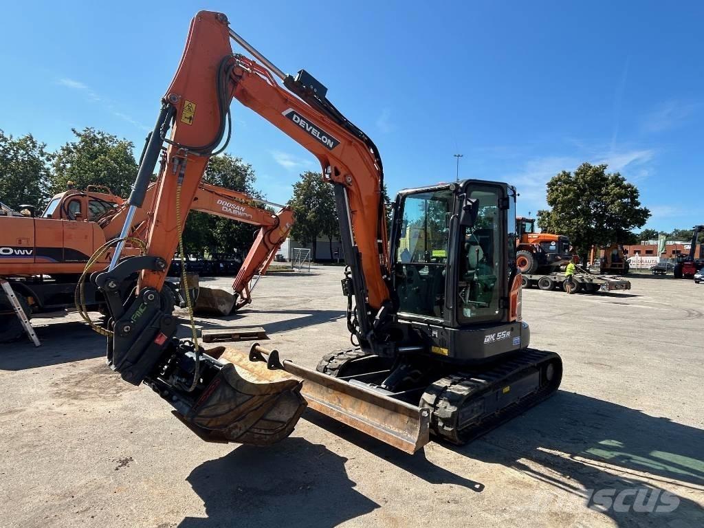 Develon DX 55 R-7 소형 굴삭기 7톤 미만