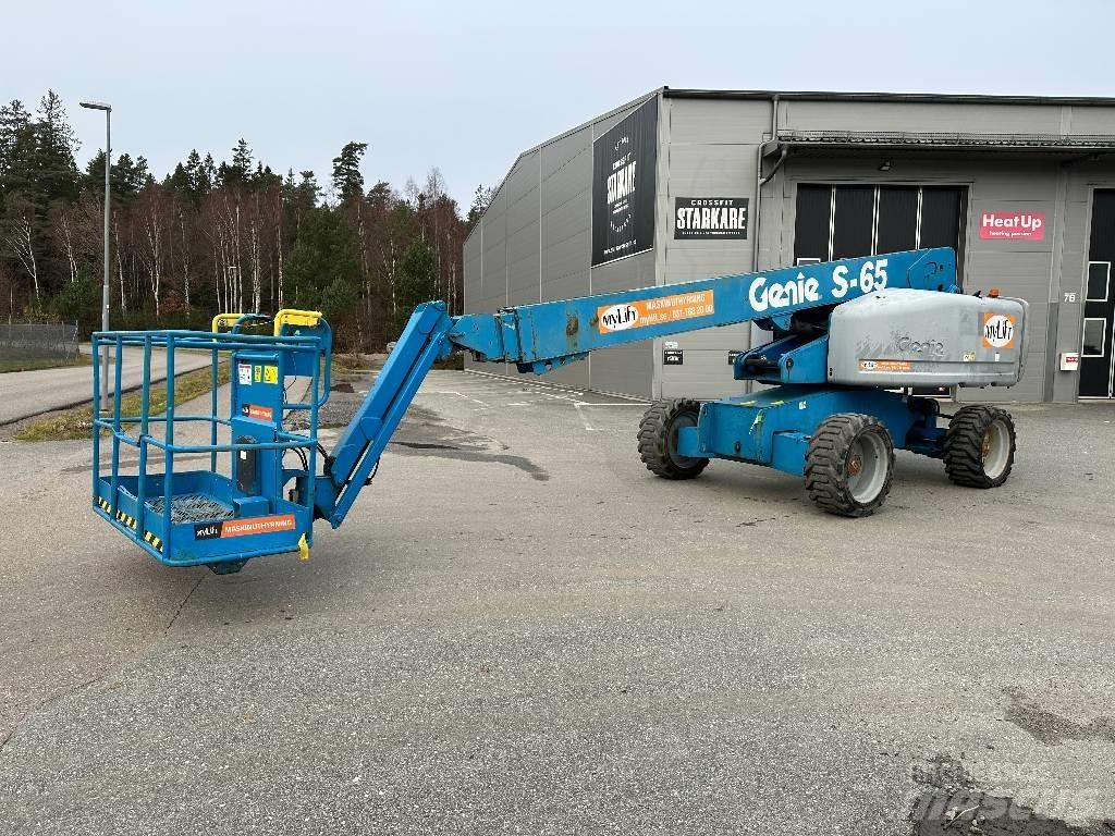 Genie S 65 관절형 전동이동 리프트
