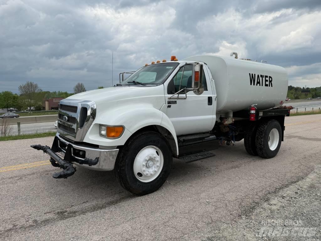 Ford F 650 급수차