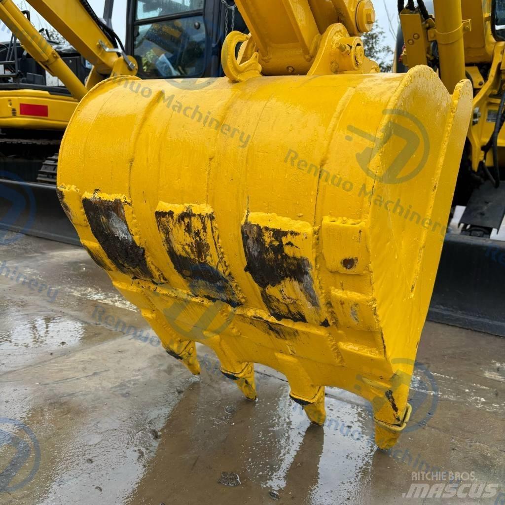 Komatsu PC 30MR 소형 굴삭기 7톤 미만