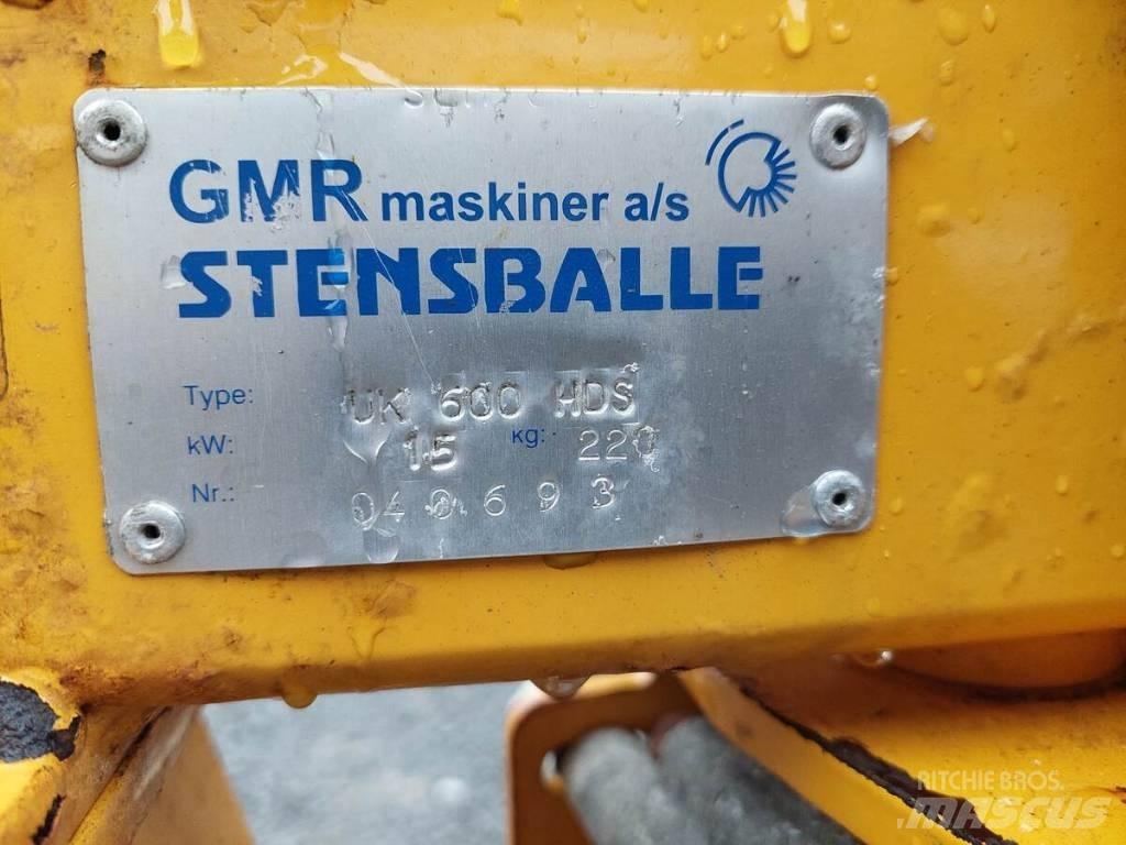 GMR Stensballe UK600 도로 청소차