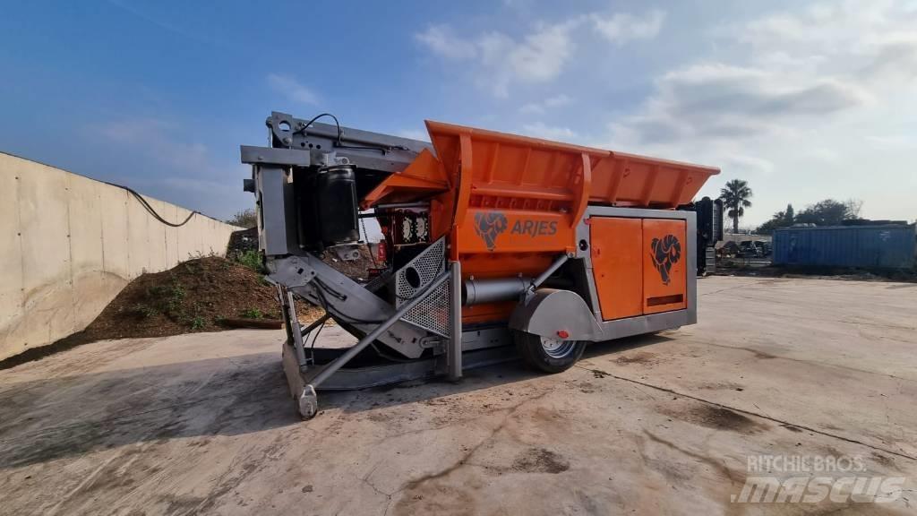 Arjes VZ750 임업정리 헤드커터기