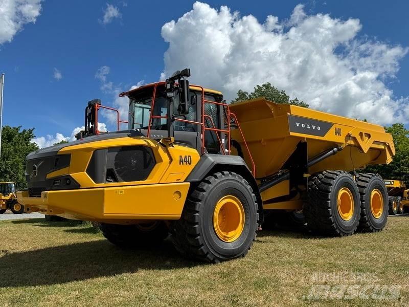 Volvo A 40 J 연결식 홀러