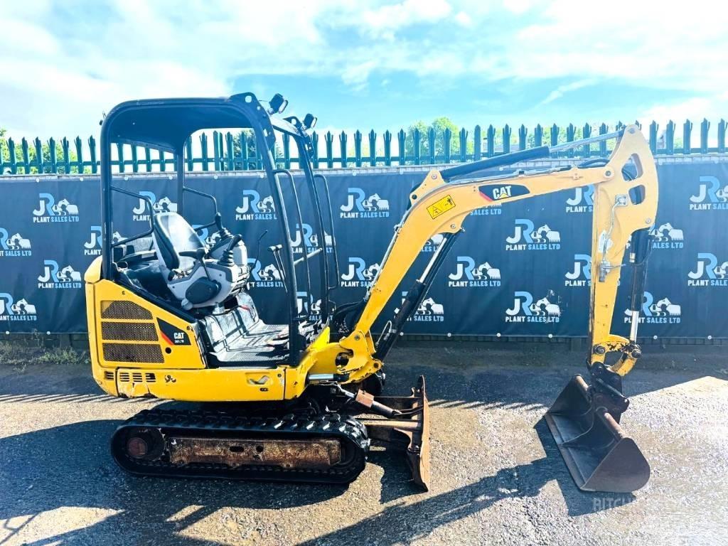CAT 301.7 D 소형 굴삭기 7톤 미만
