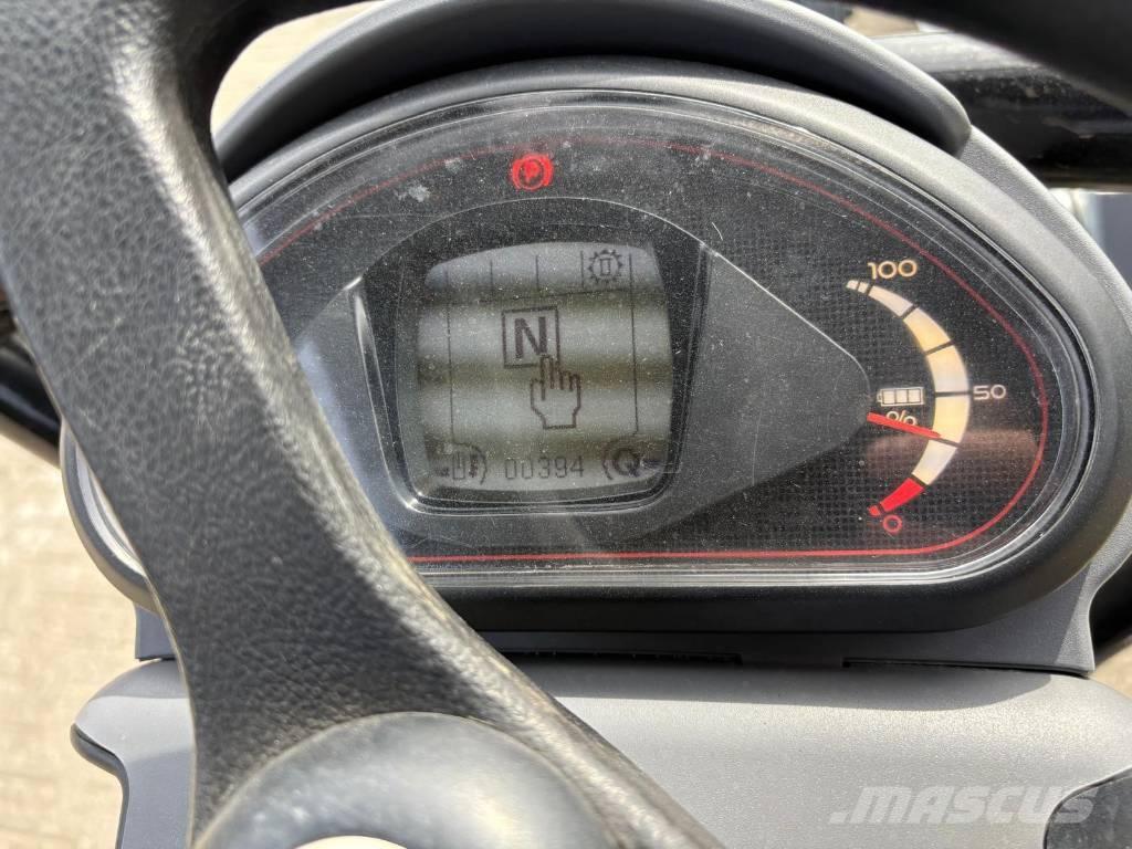 Giant G2200 E Xtra 미니 로더