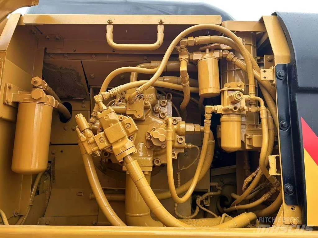 CAT 336 대형 굴삭기 29톤 이상