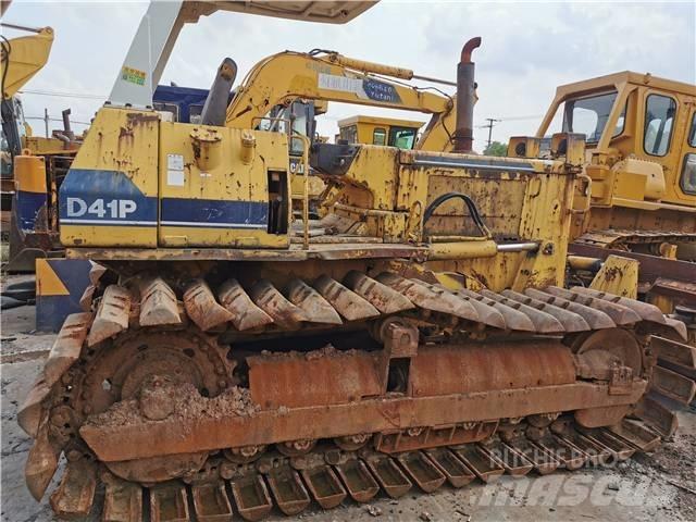 Komatsu D41P 크롤러 도저