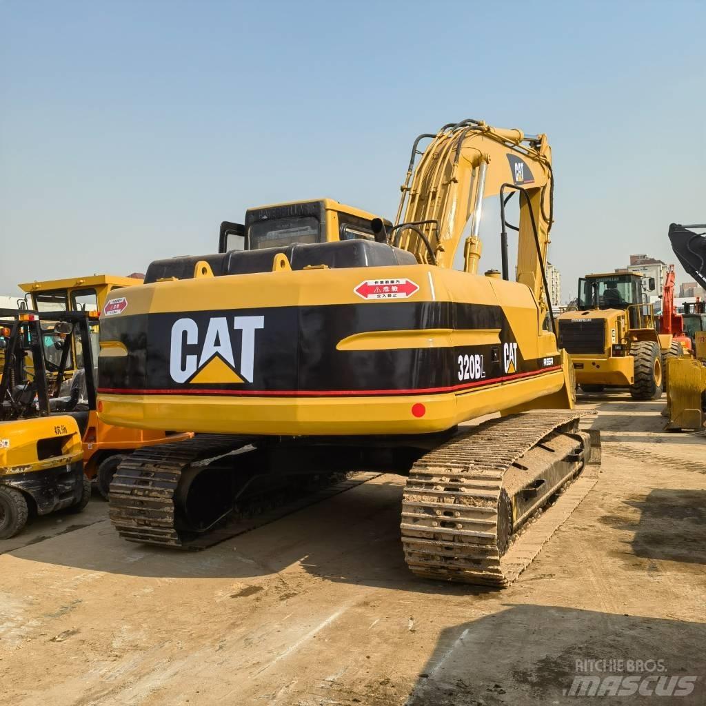 CAT 320 B L 대형 굴삭기 29톤 이상